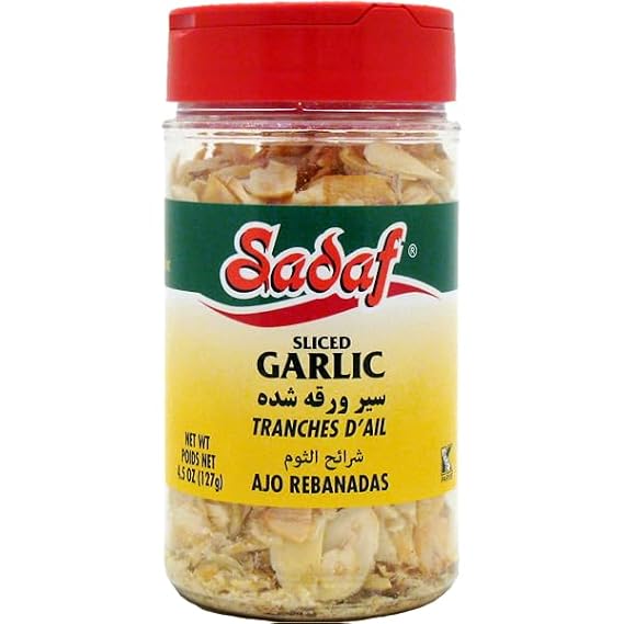 Sadaf Dried Garlic Sliced - Garlic for Cooking & Food Seasoning - Kosher & Vegetarian - 4.5 oz Bottle with Shaker Top