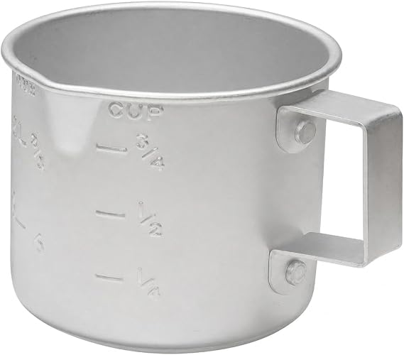 Better Houseware Measuring Cup, 8 oz Metal Measuring Cup with Handle and Pour Lip for liquid with Easy-Read Markings for Cooking and Baking, Kitchen Essential Aluminium