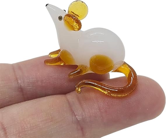 WitnyStore Tiny 1⅜" Long Clear Crouching Mouse Figurine - Miniature Hand Blown Painted Glass Mice Rat Shrew Rodent Small Crystal Animals Cute Decorative Figures Collectible Figurines Home Décor Gifts