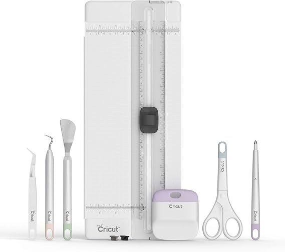 Cricut Essential Tool Set Assortment