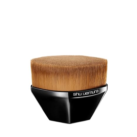 Shu Uemura Petal 55 Foundation Brush, Professional-quality Foundation Makeup Brush for Japanese Makeup Artistry, Achieves a Smooth and Poreless Finish