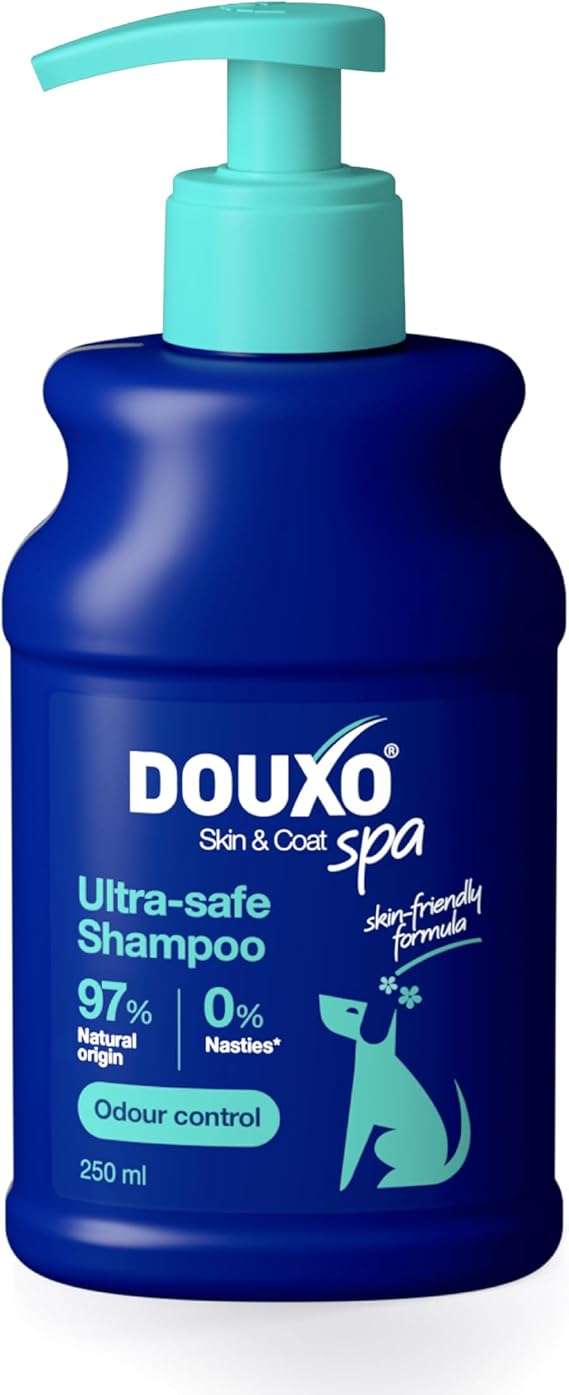 Douxo Spa - Odour Control Dog Shampoo for Smelly Dogs, 250 ml, Cleans & Hydrates the Skin, Removes Odour, Leaves the Coat Soft & Smelling Great, Ultra-Safe Skin-Friendly Formula
