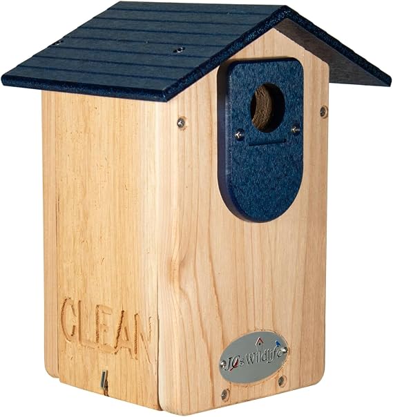 Cedar Ultimate Bluebird House (Blue)