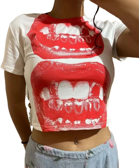 Lips Graphic Baby Tees Y2k Emo Crop Top for Women Streetwear Summer 2025 with Bold Print