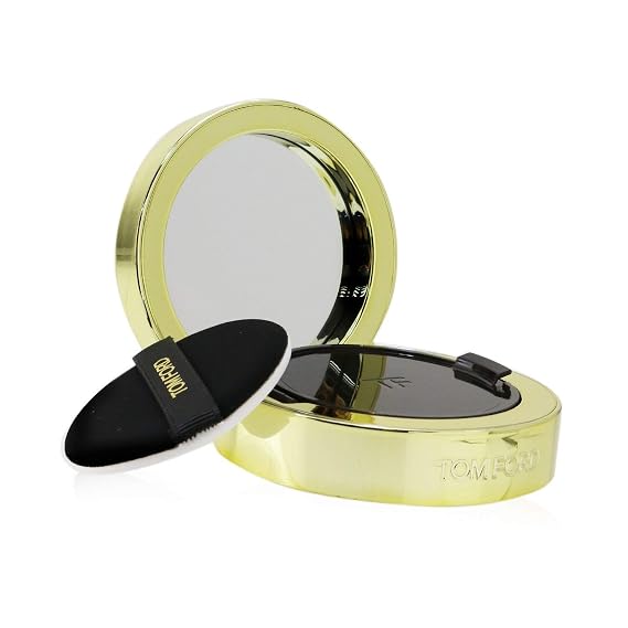 Tom Ford Shade and Illuminate Soft Radiance Foundation SPF 45 Cushion Compact 1.1 WARM SAND
