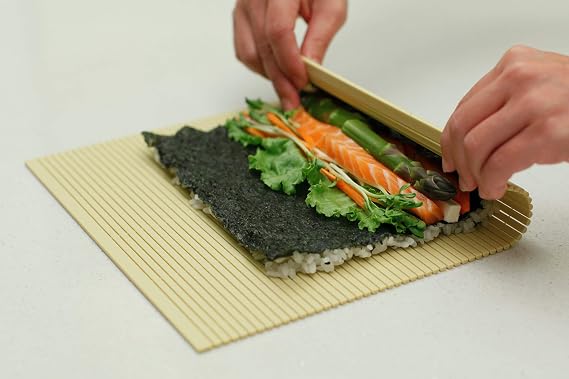 pat & doris Professional Non-stick Sushi Mat Plastic Sushi Rolling Mat Sushi Mat Roller Makisu Sushi roller 10.5 in x 9.8 in