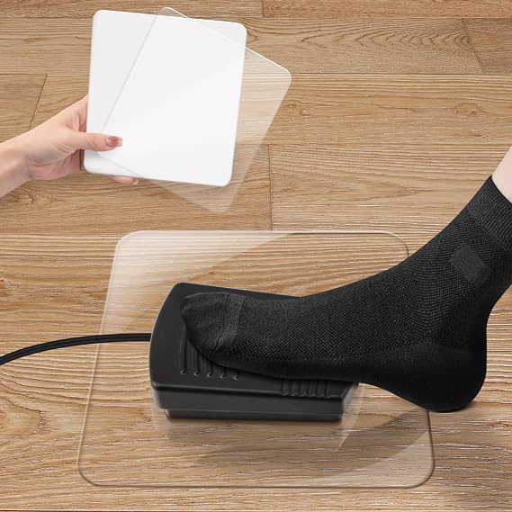 Clear Rubber Sewing Machine Foot Pedal Non Slip Pad,Sewing Machine Pedal Mat Prevent Foot Slippage, Suitable for Use on Floor and Wooden Floor (2PCS, 15CM x 16CM)