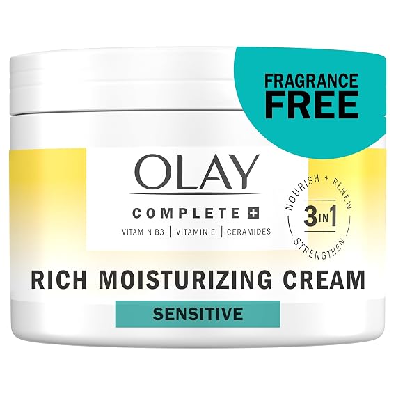 Olay Face Moisturizer, Complete+ Rich Moisturizing Cream - Fragrance-Free, Gentle for Dry & Sensitive Skin, 3-in-1 Hydrating to Strengthen, Nourish, Renew - Niacinamide, Vitamin E, Ceramides, 8.5 oz