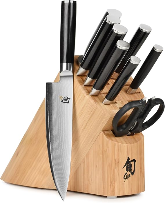 Shun Classic 10 Piece Block Set, Includes 4.5" Asian Multi-Prep, 9" Slicing, 5" Nakiri, 7" Santoku Knife & More, Handcrafted Japanese Knife Set, Damascus Stainless Steel Cladding, Pakkawood Handle