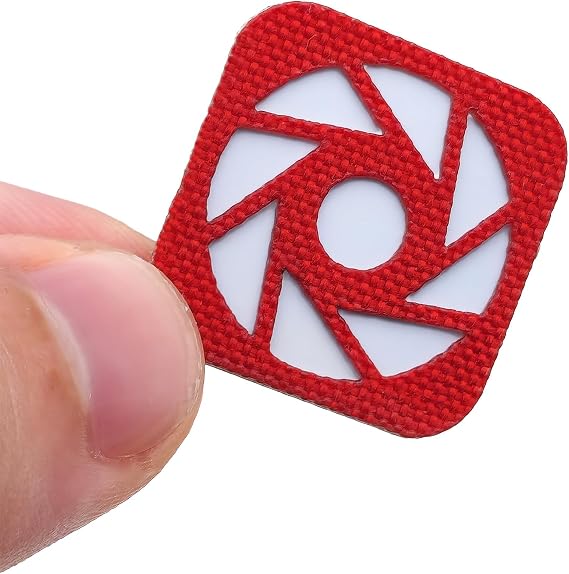 Mini Photo Camera Shutter Aperture Diaphragm Cat Eye Patch Hook Backed for Photographers Camera Bags Backpacks EDC Gear Hats