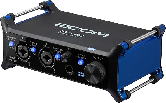 ZOOM UAC-232 Professional 32-bit float audio interface for music production, podcasting, and livestreaming, clip-free and low noise, black & blue