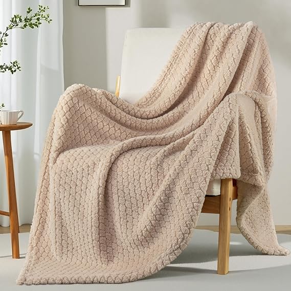 Exclusivo Mezcla Soft Fleece Throw Blanket for Sofa Couch, Camel
