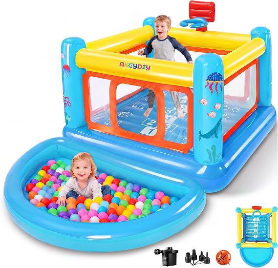 Akeydiy 小さなバウンスハウス 子供用 3-6歳 屋内 空気注入式 ジャンピング キャッスル ブロワー付き バスケットボールフープと石けり遊び付き インフレータブルバウンサー4イン1バウンサー