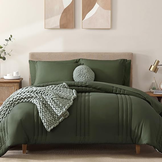 Full Size Comforter Set-7 Pieces Green Soft Bed in a Bag Full Bedding Sets