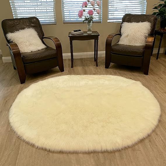 LAMBZY Faux Sheepskin Rug, Ivory 4'x6' Oval Fluffy Area Rug